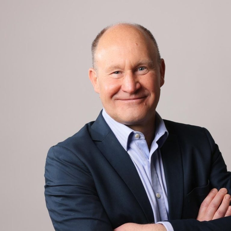 Ihr Sparringspartner von der Idee bis zum Tagesgeschäft Andreas Laufert – Ihr Begleiter für eine sichere Gründung und echte Umsetzung